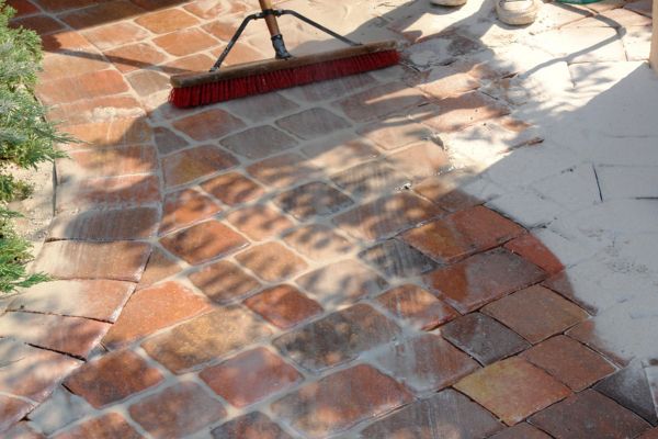 HardscapeMaintenance 4