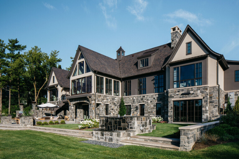 side view of the back of the house